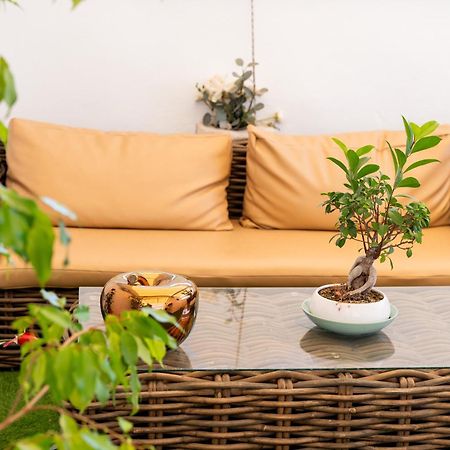 Palazzo Nicolaus Del Borgo Antico Bed & Breakfast Bari Eksteriør bilde